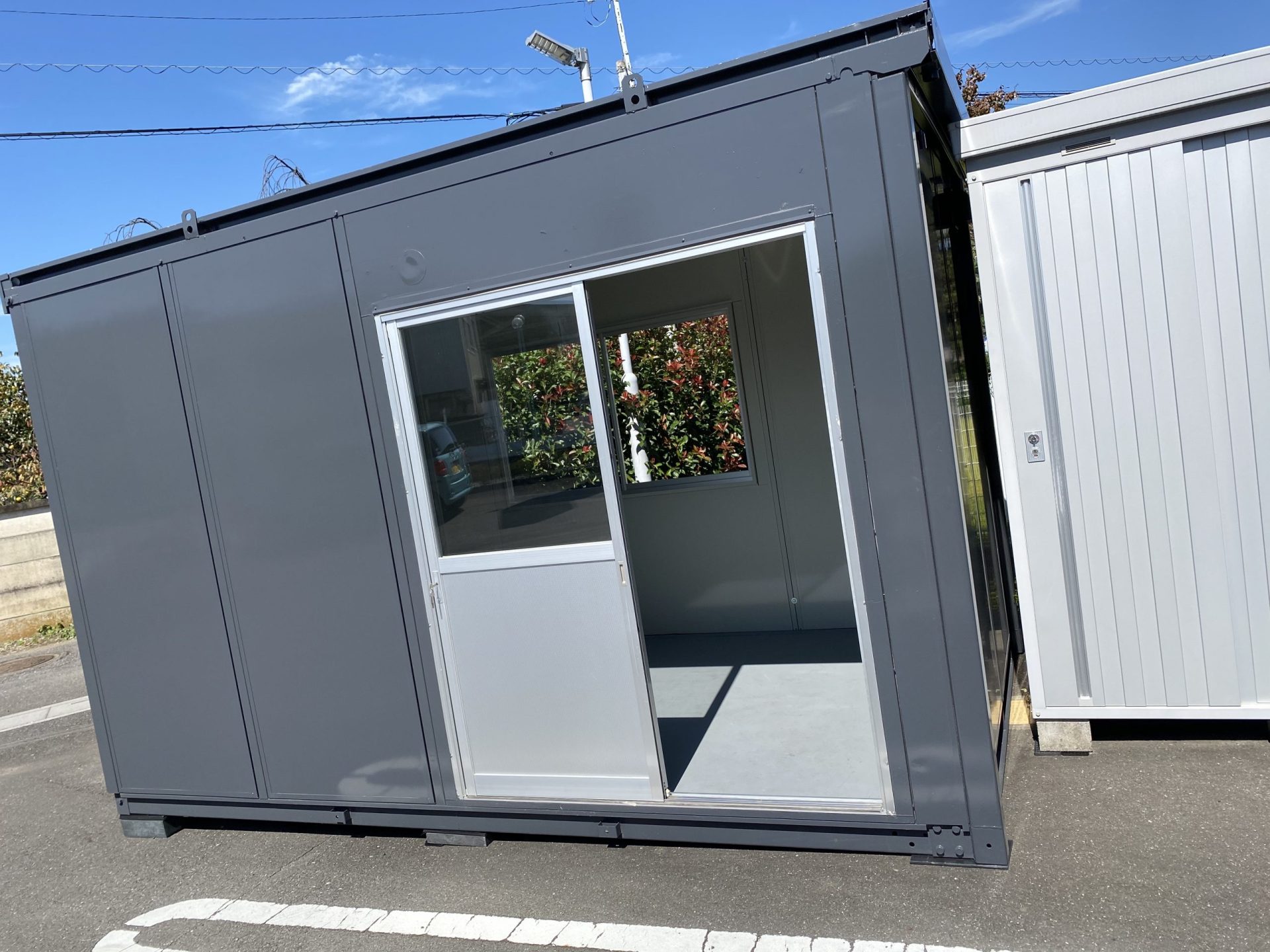 スタッフ休憩室としてプレハブ小屋購入 リハビリコンパス 採用